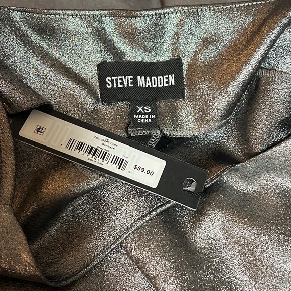 Shiny Spaghetti Strap Tank Top - Picture 3 of 4